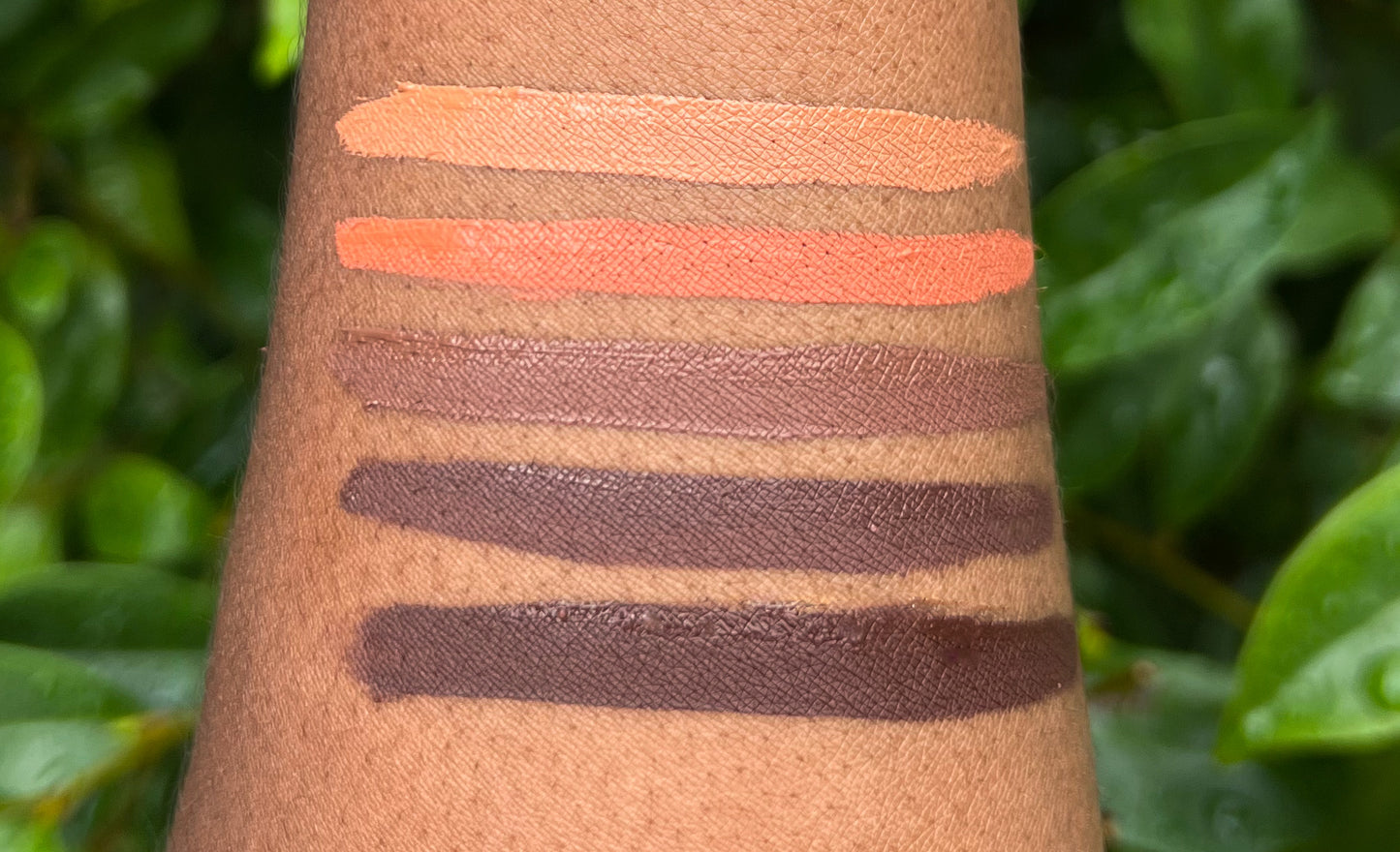The Modern Beauty Lipstick (Cocoa Kisses)