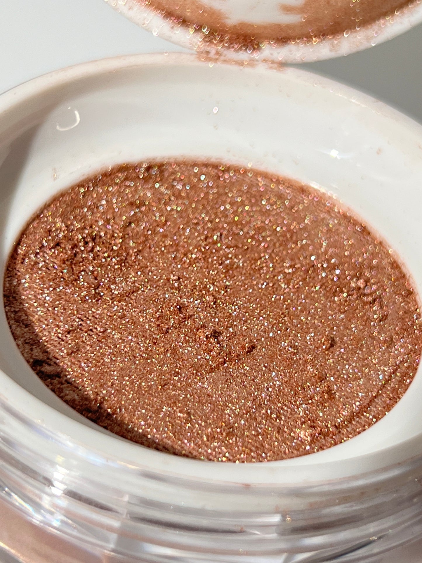 Diamond Glow Highlighter- Luminosity